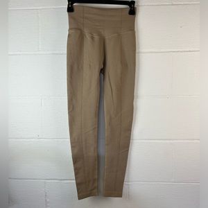 ZYIA Beige Textured High-Waist Leggings